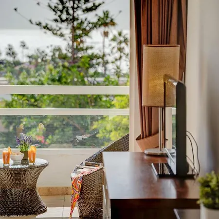 307 Bright, Sea View, Air Conditioning With Swimming Pool 美洲海滩