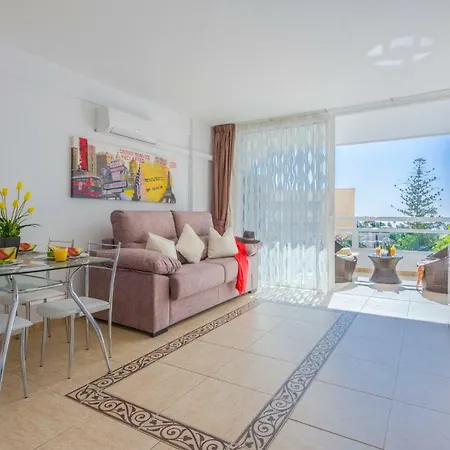 公寓 307 Bright, Sea View, Air Conditioning With Swimming Pool